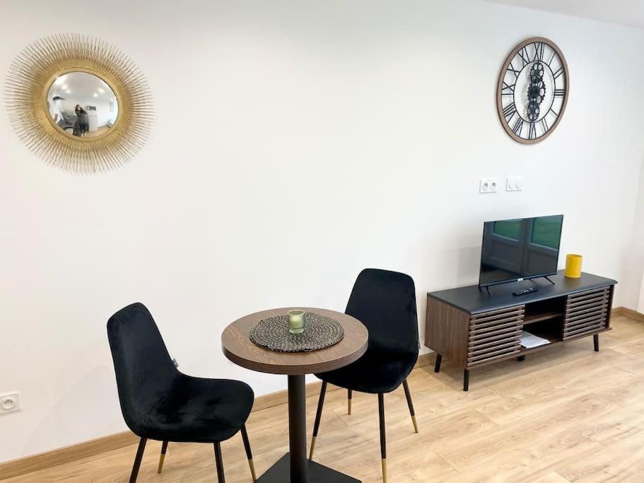 L Evasion - Appartement Plage - Tv Hd - Wifi Fibre Calais Bagian luar foto
